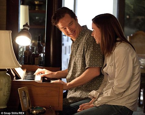 Two nominations: Benedict Cumberbatch is up for his part in the ensemble cast category for August: Osage County (pictured here) and 12 Years... August Osage County Movie, Benedict Cumberbatch Interview, August Osage County, Ian Mcewan, Osage County, Clary And Jace, Wes Anderson Movies, Bon Film, Mrs Hudson