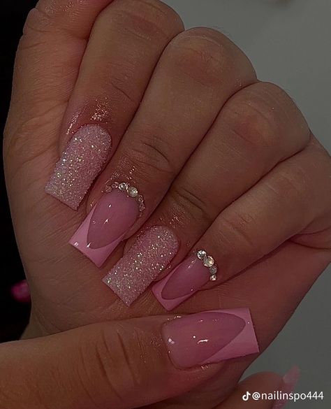 Baby Pink Nails, Simple Gel Nails, Grunge Nails, Girly Acrylic Nails, Short Square Acrylic Nails, Acrylic Nails Coffin Pink, Long Square Acrylic Nails, Unique Acrylic Nails, Bling Acrylic Nails