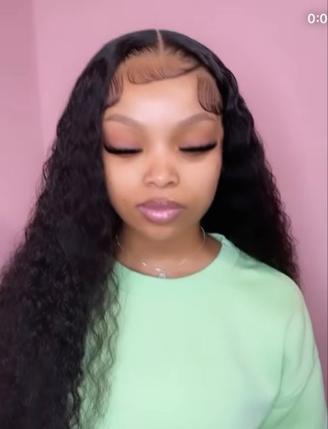 Middle Part Wig Edges, Curly Wig Dramatic Edges, Curly Hair Lace Front Wig, Middle Part Curly Wig, Art Tattoo Ideas, Lace Wigs Styles, Lace Fronts, Frontal Hairstyles, Pretty Braided Hairstyles