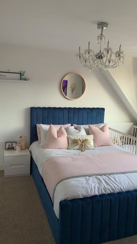 Bedroom Ideas With Navy Blue Headboard, Navy Pink Bedroom Ideas, Navy Gold Pink Bedroom, Pink Gold And Blue Bedroom, Navy Pink Gold Bedroom, Navy Blush Bedroom, Pink Blue And Gold Bedroom, Navy And Pink Bedroom Ideas, Bedroom Navy And Pink