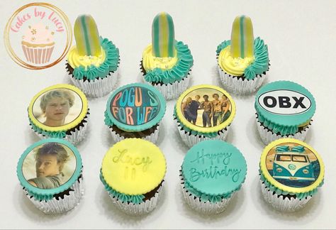 Outer Banks Cupcakes, Outerbanks Birthday Cake, Obx Outer Banks Party Ideas, Outer Banks Watch Party, Obx Themed Birthday Party, Outer Banks Birthday Party Decorations, Outer Banks Cookies, Outer Banks Cake Ideas, Outerbanks Birthday Theme