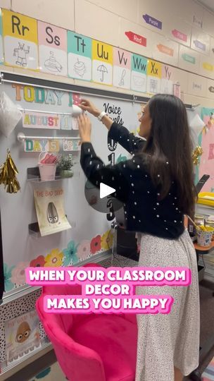 Facebook 3rd Grade Classroom, When I Go, Teacher Inspiration, Kindergarten Teacher, Classroom Setup, My Classroom, Teacher Ideas, Teacher Hacks, Kindergarten Teachers