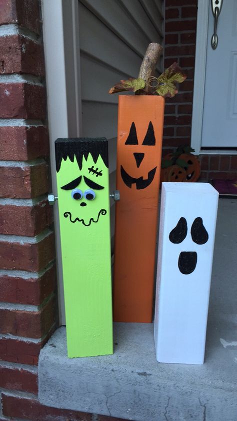 Halloween Scrap Wood Crafts, Halloween Decorations Wooden Wood Crafts, 4x4 Craft Ideas, Wooden Halloween Decorations Outdoor, Wooden Haloween Decoracion, Wooden Crafts To Make And Sell Handmade, Scrap Wood Halloween Ideas, Wooden Outdoor Decor, 4x4 Halloween Wood Crafts