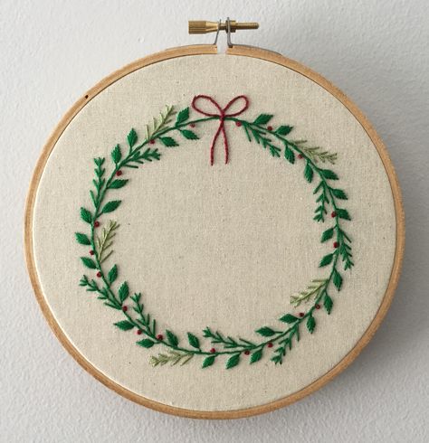 Christmas! Nordic Embroidery Scandinavian Style, Pola Bordir, Christmas Embroidery Patterns, Diy Broderie, Embroidery Christmas, Pola Sulam, 자수 디자인, Hand Embroidery Stitches, Christmas Embroidery