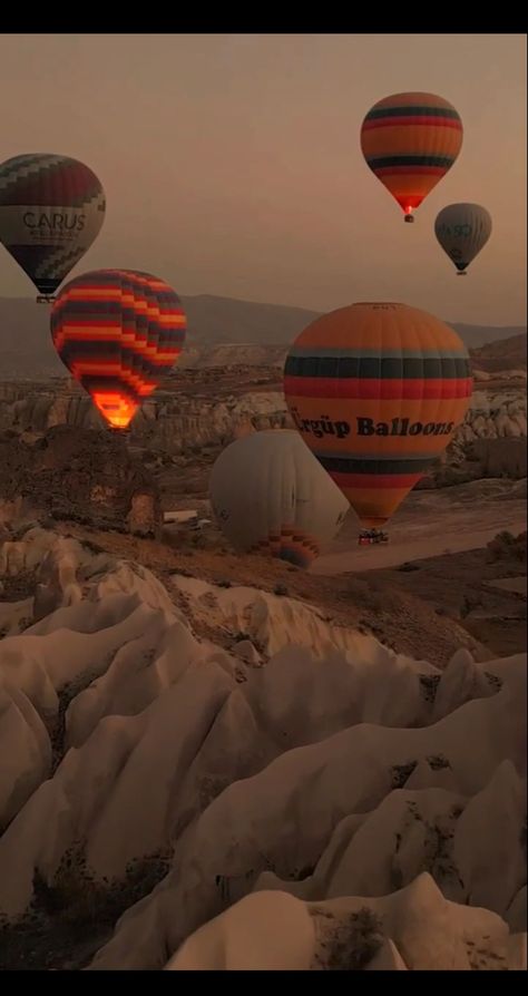 Capadocia Turkey, Foto Best Friend, Turkey Vacation, Cappadocia Turkey, Söt Katt, Dark Nature Aesthetic, Beautiful Views Video, Beautiful Locations Nature, Turkey Travel