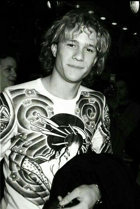 Beautiful specimen. I Feel Bad, Septième Art, I Love Cinema, Heath Ledger, Mötley Crüe, Film Serie, Pretty Men, I Miss You, Miss You