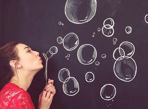 Interactive Art Wall, Art Bubbles, Seni Mural, Blackboard Art, Selfie Wall, Chalk Wall, Chalkboard Drawings, Sidewalk Chalk Art, Interactive Walls