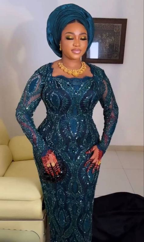 Lace Gown Styles Aso Ebi, Gown Dress For Women, Lace Gown Dress, Latest Lace Styles, Lace Styles For Wedding, Aso Ebi Lace Styles, Nigerian Lace Styles Dress, Nigerian Lace Styles, African Lace Styles