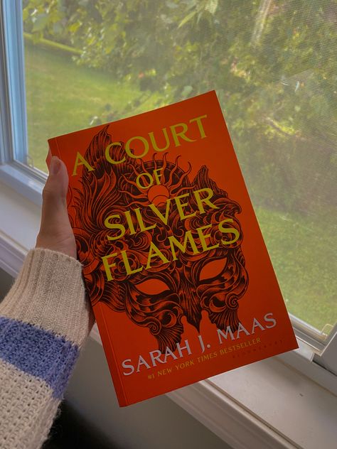 A Court of Silver Flames by Sarah J. Maas A Court Of Silver Flames Book, Acotar Book Cover, A Court Of Silver Flames, Silver Flames, Amazon Kindle Books, Tbr List, Roses Book, Reading Motivation, Kindle Reader