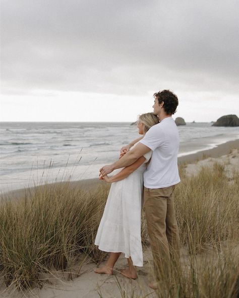 Finally sharing from this magical engagement session on the Oregon Coast💌 We grabbed beers beforehand, then frolicked around the beach for E + J’s engagement shoot at a place that held so much meaning for them. Big big fans of this couple (ps move closer so we can hangout more) • • • #engagementsession #oregoncoastphotographer #oregoncoastengagement #washingtonweddingphotographer #beachengagement #beachengagementphotos Oregon Coast Engagement Photos, Coast Engagement Photos, Engagement Photo Shoot Beach, Photo Mood, Big Big, Beach Engagement Photos, J S, Beach Engagement, Oregon Coast