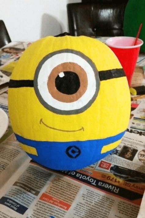 30 Pumpkin Painting Ideas for a Cute Pumpkin Minion Painting Pumpkins, Painted Pumpkins Minions, Things To Paint Your Pumpkin, Pumpkin Painting Easy Canvas, Cute Ideas For Pumpkin Painting, Stuff To Paint On Pumpkins, Minon Pumpkin Painting, Pumpkin Painting Ideas Kid Friendly, Yellow Pumpkin Ideas