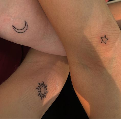 Small Tattoo Ideas For Trio, Tiny Matching Tattoos For 3, Trio Simple Tattoo, Tattoo Ideas 3 People, 3 Bsf Tattoos, Cute Small Matching Tattoos For 3 People, Friend Matching Tattoos For 3, Cute Matching Tattoos 3 People, Three Friend Matching Tattoos