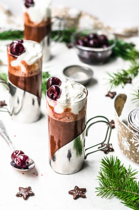 Cherry Hot Chocolate, Shortbread Bites, New Year's Desserts, German Baking, Cherry Brandy, Christmas Desserts Easy, Vegan Candies, Coconut Whipped Cream, Christmas Food Desserts