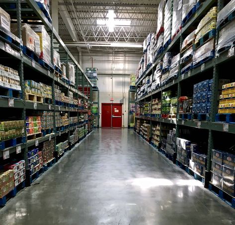 How Warehouse Stores May Blow Your Mind And Save Your Cash! - Frozen Pennies Warehouse Store Design, Frozen Pennies, Food Warehouse, Warehouse Business, Fanfiction Ideas, Store Warehouse, Warehouse Club, Small Warehouse, Organic Meat