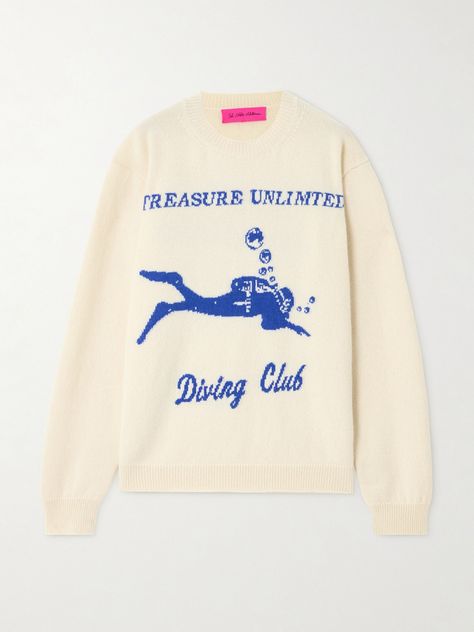 The Elder Statesman's sweater is intarsia-knitted with a retro-inspired 'Diving Club' graphic at the front and the phrase 'Explore New Depths' at the back. It's made from incredibly soft cashmere using hand-powered machines and has ribbed trims. Dodgers Sweater, Sweater Graphic Design, Coastal Sweater, Hotel Merch, Graphic Knit Sweater, Jean Trench Coat, Patch Sweater, Elder Statesman, Half Zip Sweater