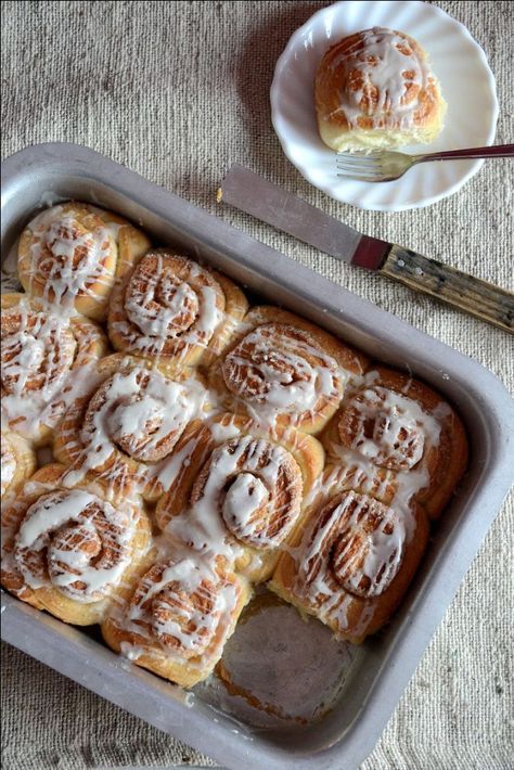 Recipe for soft and moist eggless cinnamon rolls.. Eggless Cinnamon Rolls, Egg Allergy Recipes, Egg Free Baking, Cinnamon Roll Monkey Bread, Cinnamon Swirl Bread, Eggless Cake Recipe, Eggless Desserts, I Am Baker, Eggless Recipes