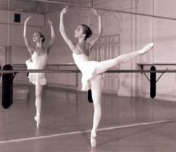 ballet Ballet Images, Ballet Beauty, Ballet Inspiration, Dance Like No One Is Watching, Ballet Photos, Classical Ballet, Fred Astaire, Ballet Photography, Ballet Class