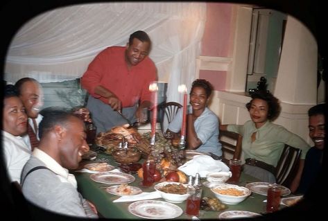 Thanksgiving dinner 1960s Black Family Dinner, Black Family Thanksgiving, Thanksgiving Backgrounds, Family Archive, Booth Setup, Thanksgiving Background, Retro Thanksgiving, Thanksgiving Photos, Thanksgiving Napkins