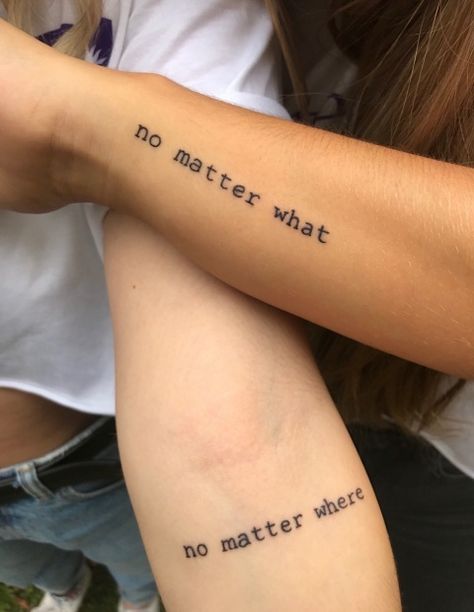 Friend Tattoos Small, Matching Bff Tattoos, Matching Friend Tattoos, Tato Jari, Matching Best Friend Tattoos, Girls With Tattoos, Inspiration Tattoos, Bff Tattoos, Парные Тату