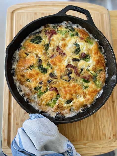 My Go-To Frittata Recipe(Oven Baked) Easy Muffin Tin Recipes, Frittata Recipes Baked, Oven Baked Frittata, Baked Frittata, Creamy Mushroom Chicken, Brulee Recipe, Creme Brulee Recipe, Frittata Recipe, Stay Creative