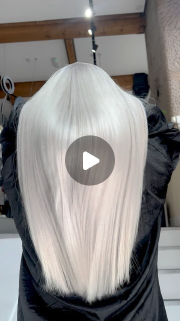 37K views · 4.2K likes | SARAH LOUISE KEANE on Instagram: "Bleached hair can’t be healthy, it’s unrealistic. WELL I’m here to tell you otherwise…

My clients hair is strong, long, blonde AF and shiny. Lets be honest, it’s almost unbelievable, BUT that didn’t happen overnight, it definitely wouldn’t have happened if she hadn’t worked with me, and committed to the strict aftercare regime I advised her on.

Her hair does still have some inconsistencies and it always will, that is just straight up facts. I’m not a machine, I’m human. 

That’s so she can maintain her length, whilst strengthening it further. It’s only by using my go to toning methods and her commitment to her hair health that we have this end result of “consistency”.

When it comes to platinum blondes we always hear how it’s imp Toning Bleached Hair, Sarah Louise, Long Blonde, Bleached Hair, Be Healthy, Platinum Blonde, Shiny Hair, Be Honest, Hair Health