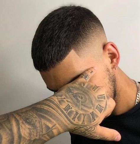 Very Short Hair Men, Men Fade Haircut Short, Beard Cuts, Short Fade Haircut, Buzz Cut Hairstyles, Mens Haircuts Short Hair, Crop Haircut, Mens Hairstyles Thick Hair, Men's Short Hair