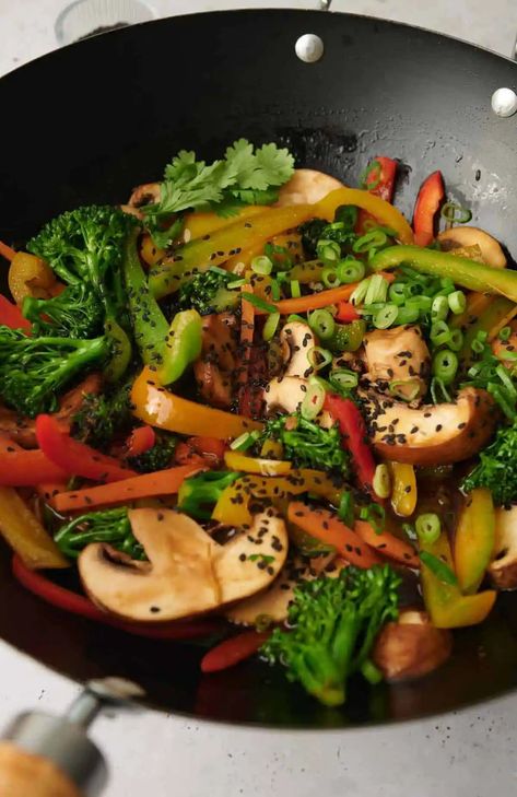 Vegetable stir fry in a wok. Broccoli And Mushroom Stir Fry, Broccoli Mushroom Stir Fry, Easy Vegetable Stir Fry, Broccoli Mushroom, Vegetable Stir Fry Recipe, Vegan Stir Fry, Mushroom Stir Fry, Vegan Broccoli, Noodle Stir Fry