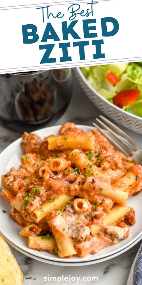 This Baked Ziti with sausage is amazing comfort food. Your whole family will love this delicious baked pasta, and you will love that it can be made in advance! Baked Ziti With Italian Sausage, Bake Ziti, Baked Ziti With Ground Beef, Classic Baked Ziti, Easy Baked Pasta, Ziti With Sausage, Bake Pasta, Baked Ziti With Ricotta, Baked Spaghetti And Meatballs