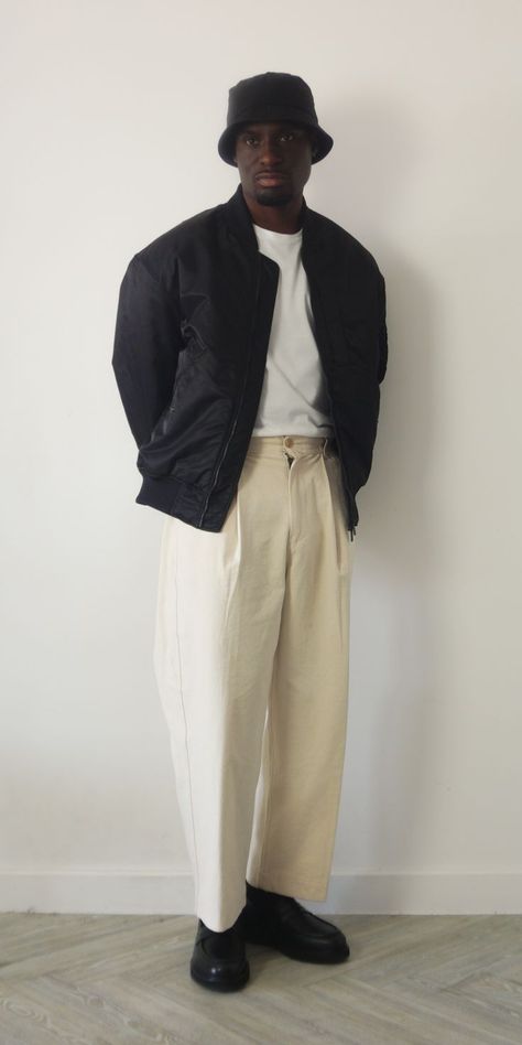 styling loafers Bucket Hat Outfit Mens Streetwear, Black Bucket Hat Outfit, Styling Loafers, Hat Outfit Men, Flannel Outfits Men, Bucket Hat Outfit, Olive Clothing, Black Boots Outfit, Classy Streetwear