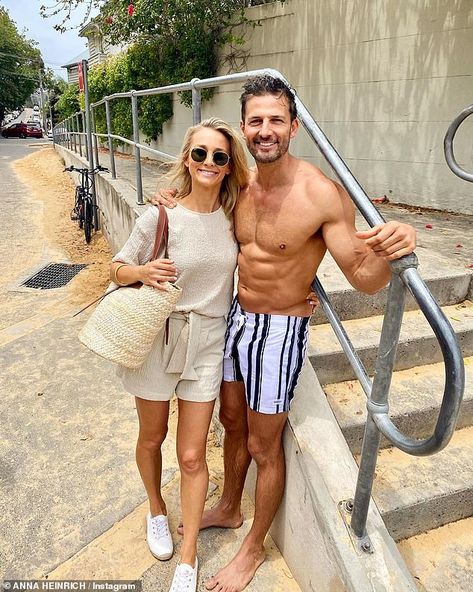 Anna Heinrich.. Anna Heinrich, Men Bodies, Family Tradition, The Verge, Family Traditions, Celebrity Fashion, Family Christmas, Sydney, Split