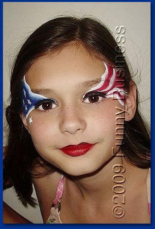 eye design based on the U.S. flag. face paint facepaint face painting July Face Paint, Face Painting Images, Cool Face Paint, 4th Of July Makeup, Face Painting Easy, Kids Face Paint, Flag Face, Pintura Facial, Face Painting Designs