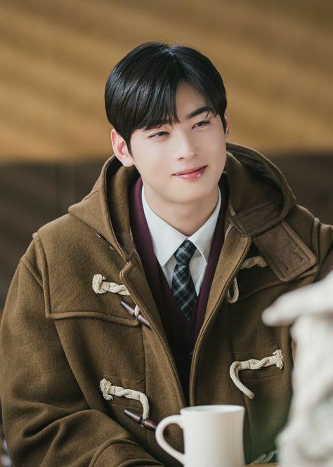 Eun Woo True Beauty, Cha Eun Woo True Beauty, Korean Male Actors, Cha Eun Woo Astro, Eun Woo Astro, Lee Soo, Cute Asian Guys, Actor Picture, Kdrama Actors