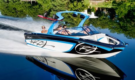 Five Affordable Wakeboarding Boats - boats.com Malibu Wakesetter, Lake Toys, Obtuse Angle, Slalom Skiing, Wakeboard Boats, Tow Boat, Boat Wraps, Ski Boats, Deck Boat