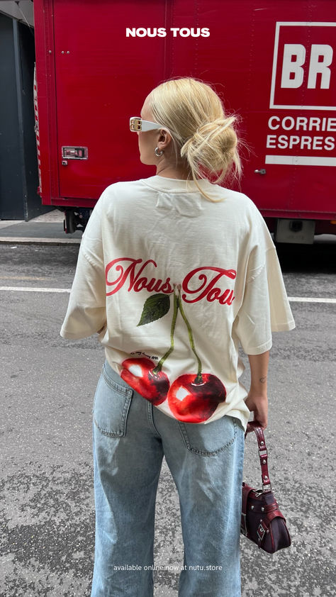 Our super juicy&fresh "IN MY CHERRY ERA" tee has is available on NOUS TOUS store's website❤️‍🔥 This graphic oversized t-shirt is an absolute must-have in ur wardrobe!🪩💗🏄‍♀️ Check out NOW at: https://nutu.store/ Oversized Graphic Tee Aesthetic, Aesthetic Oversized Tee, Oversized Tee Aesthetic, Aesthetic Oversized Shirt, Aesthetic Fit, Grafic Tees, Clean Girl Aesthetic, Toronto Life, Oversized Graphic Tee