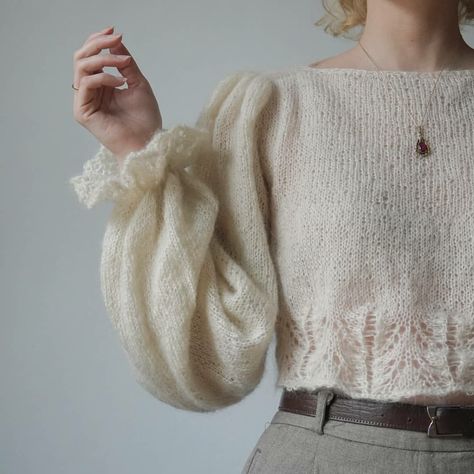 Pull Mohair, Romantic Blouses, Pola Sulam, Knit Outfit, Blouse Pattern, Knit Fashion, Lace Pattern, Knitting Inspiration, Knitting Designs