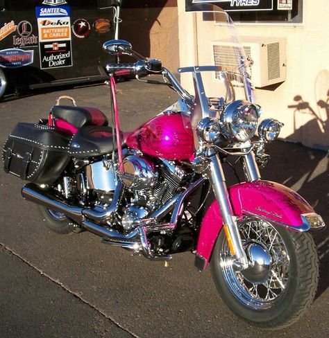 pink harley davidson Pink Harley Davidson, Haley Davidson, Motocykle Harley Davidson, Pink Motorcycle, Moto Logo, Harley Davidson Clothing, Pink Bike, Classic Harley Davidson, Hidden Rooms