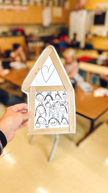 Activities About Families For Kindergarten, Popsicle Stick Family Craft, Family Artwork For Preschool, Kindergarten Class Projects, Our Class Is A Family Display, Our Class Is A Family Free Printable, Family Activities Kindergarten Classroom, Our Class Is A Family Art Project, Family Themed Art For Toddlers