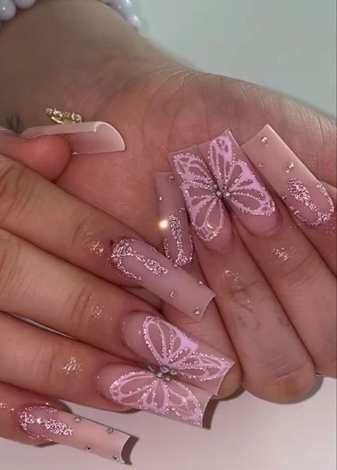 There's a new beauty trend taking over Instagram and it's absolutely stunning. Say hello to "quartz nails". Butterfly Designs Nails, Purple And Pink Butterfly Nails, Nail Ideas Pink And Purple, Pastel Butterfly Nails, Butterfly Summer Nails, Birthday Purple Nails, Purple Rhinestone Nail Designs, Butterfly Birthday Nails, Pink And Purple Nail Ideas