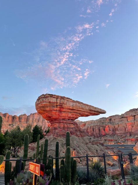 Adventure Land Disneyland, Frontier Land Disneyland, Disneyland Aesthetic California, Disneyland Cars Land, Cars Land Disneyland, Audrey Core, Disneyland Wallpaper, Disneyland Pics, Bestie Trip