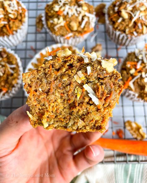 CARROT CAKE PROTEIN MUFFINS (VEGAN) - Nutritionist Mom Vegan Muffins Healthy, Gluten Free Carrot Muffins, Protein Powder Muffins, Vegan Carrot Cake Muffins, Vegan Carrot Muffins, Carrot Cake Protein, Healthy Carrot Muffins, Muffin Vegan, Healthy Carrot Cake Muffins