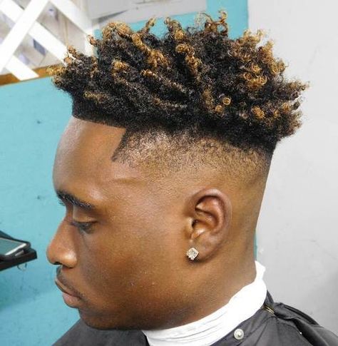 natural long top shaved sides hairstyle Black Hair Men Long, Blonde Tips On Black Hair, Black Hair Men, Hair Men Long, High Top Fade Haircut, Top Fade Haircut, Fade Haircut Styles, Men's Curly Hairstyles, High Top Fade