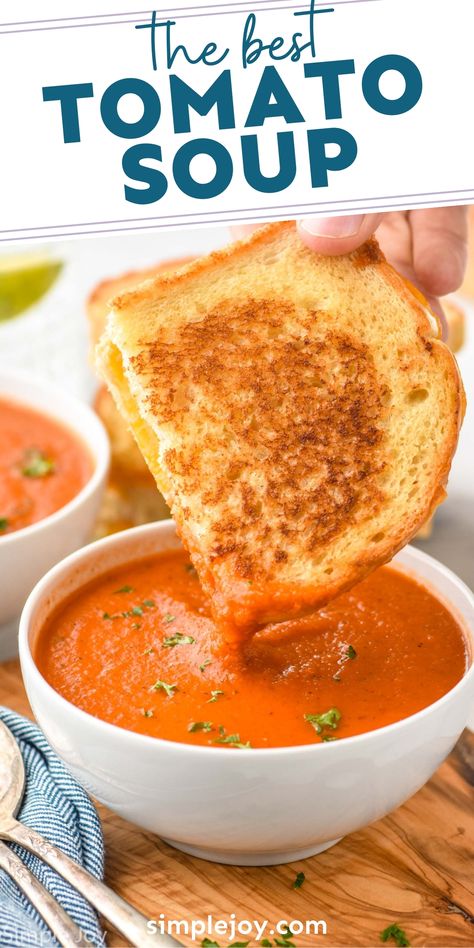 Homemade Tomato Soup is such a classic recipe and you are bound to love this version. Made with easy to find ingredients, but deep in flavor, this is a winner! How To Make Tomato Soup From Sauce, Tomato Soup Using Tomato Juice, Tomato Soup Dip, Easy Homemade Tomato Soup, Tomatoes Soup, Easy Tomato Soup Recipe, Homemade Tomato Soup Recipe, Best Tomato Soup, Homemade Tomato Soup