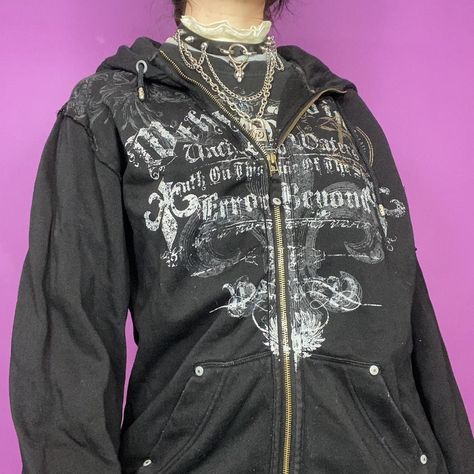 2000s Zip Up Hoodie, Y2k Hoodie Men, Affliction Hoodie, Emo Hoodie, Early 2000s Outfits, Hoodie Grunge, Grunge Shorts, Graphic Jackets, Short Hoodie