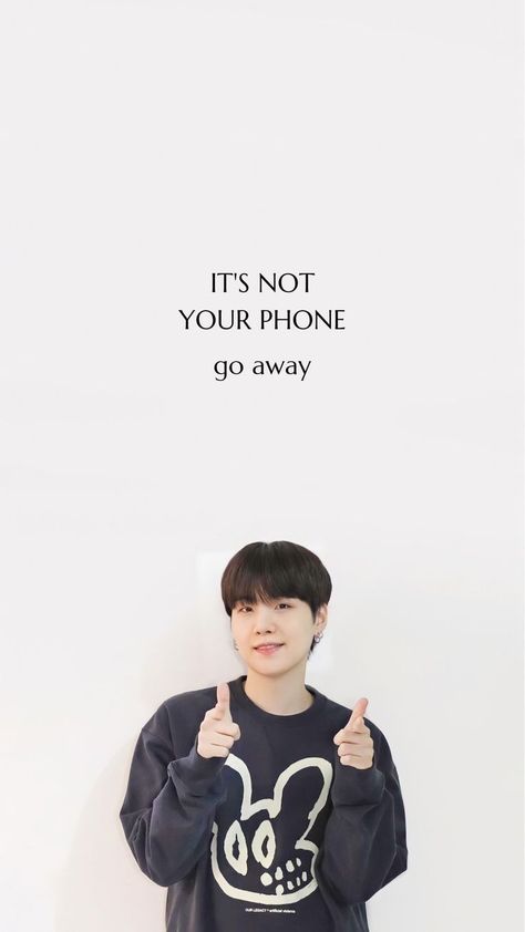 Bts Don't Touch My Phone, Funny Lock Screen Wallpaper, Dont Touch My Phone, Savage Wallpapers, Funny Lockscreen, Phone Humor, Cartoon Love Photo, Park Jimin Bts Wallpaper, Bts Wallpaper Lyrics