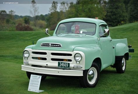 1956 Studebaker Transtar Half-Ton ... Rainbow Explosion, Studebaker Trucks, Dream Trucks, Panel Truck, Jeep Pickup, Antique Trucks, Cars Classic, Classic Pickup Trucks, Car Classic