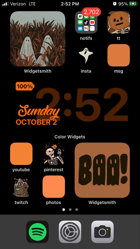 Halloween Homescreen Ideas, Halloween Ios Homescreen, Halloween Phone Layout, Main Wallpaper, Halloween Homescreen, Halloween Ios, Widget Homescreen, Fall Backgrounds, Ios Themes