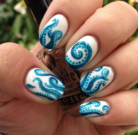 tentacle nails Octopus Nails, Cruise Nails, Nautical Nails, Simple Nail Art Designs, White Nail, Get Nails, Beach Nails, Funky Nails, Nail Art Inspiration