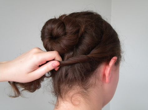 Classic Regency Hairstyle | locksofelegance Regency Hairstyle, Retro Updo, Historical Hairstyles, Vintage Hairstyles Tutorial, Victorian Hairstyles, Step By Step Hairstyles, Hair Today, Vintage Hairstyles, Hair Dos