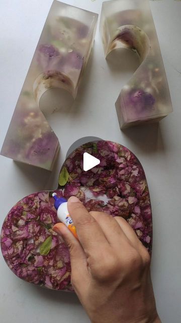 Resin art tips and tricks
Tutorial
Art process
Epoxy flower preservation #art #craft #ideas Epoxy Resin Crafts Tutorials, Epoxy Flower Preservation, Resin Crafts Tutorial Videos, Resin Art Tutorial, Resin Artist, Resin Crafts Tutorial, Flower Preservation, Art Process, Process Art