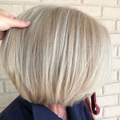 Blonde Hair Going Grey, Cool Blonde Highlights, Grey Hair Over 50, Grey Blonde Hair, Grey Blonde, Gorgeous Gray Hair, Transition To Gray Hair, Blending Gray Hair, Gray Hair Highlights